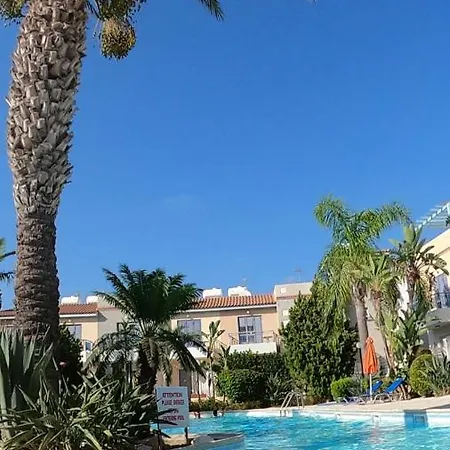 Maya Сasa de vacaciones