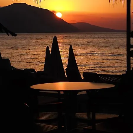 Maya بيت للعطل