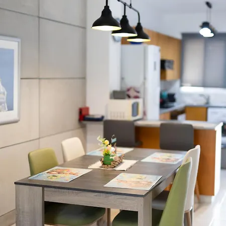 Maya بيت للعطل