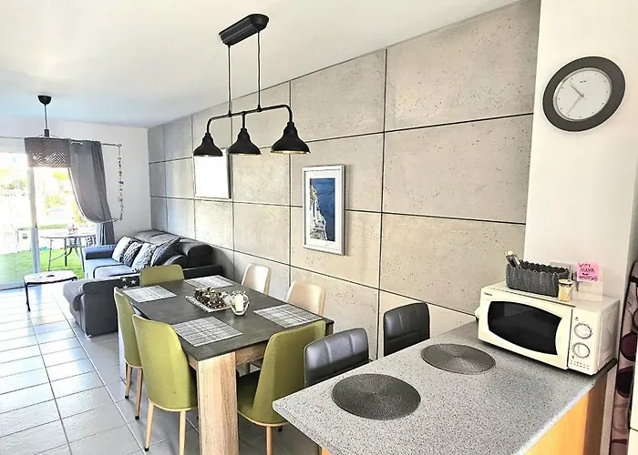 Maya Сasa de vacaciones