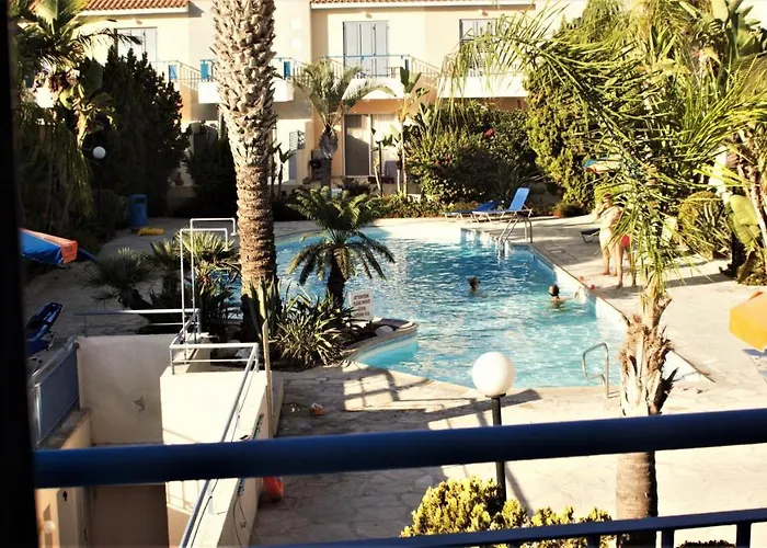 Case de vacanță Maya Paphos